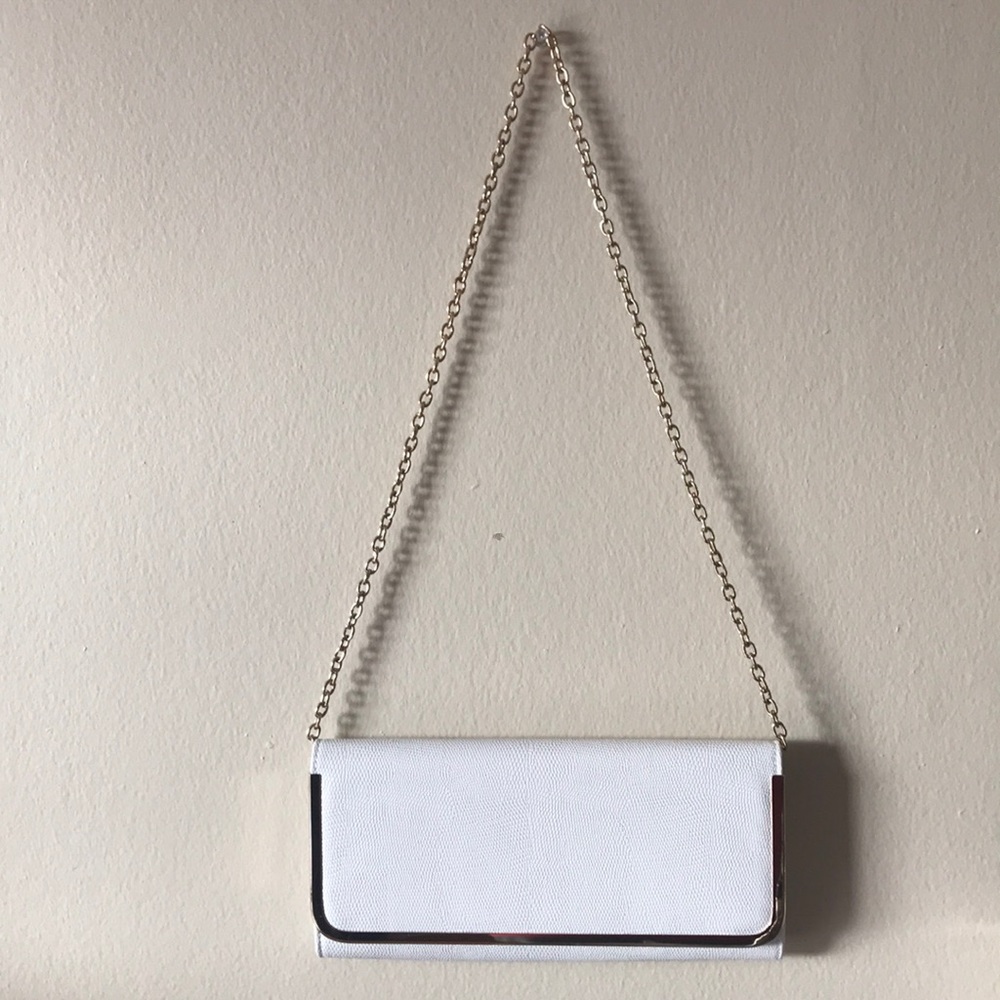 Aldo clutch